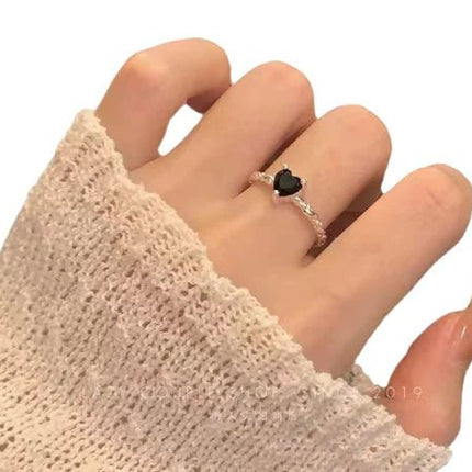 S925 Sterling Silver Black Zirconia Love Twist Ring