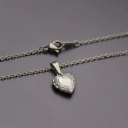 Stainless Steel Heart Shaped Picture Frame Necklace