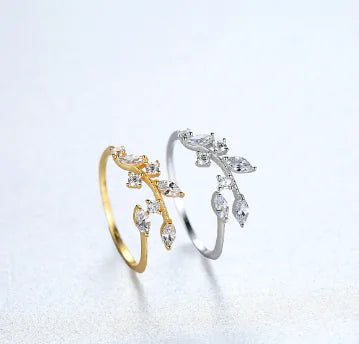 Fresh Flower Adjustable Zircon Ring for Women