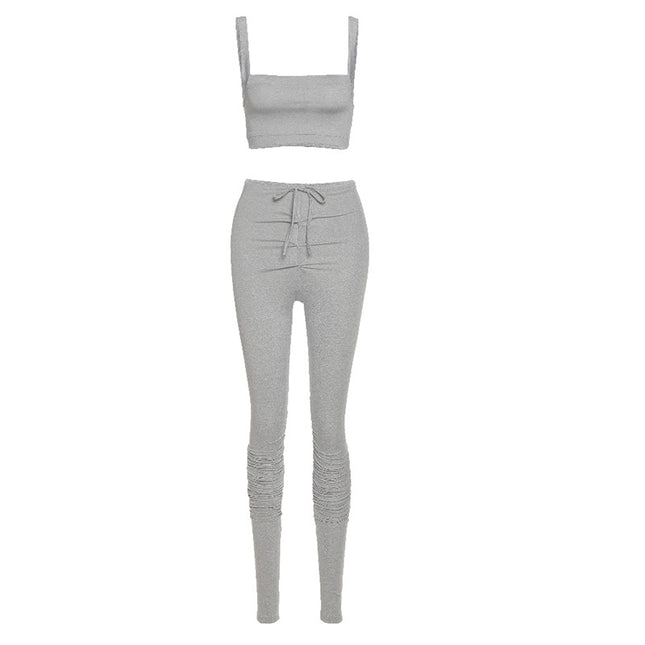 Summer Women's Casual Outfit with Off-Shoulder Design
