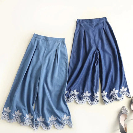 Embroidered Wide-Leg Jeans with Elastic Waistband