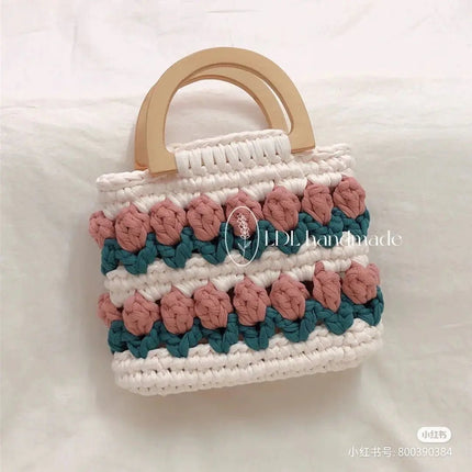 Crochet Knitting Tulips Handbags with Cloth Line Design